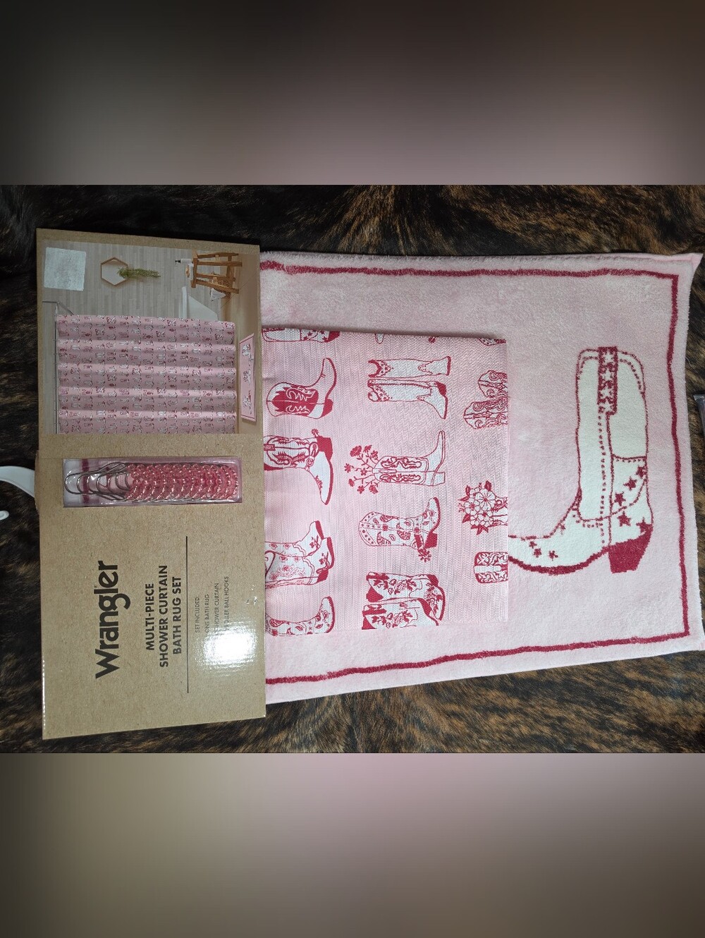 Wrangler Pink Western Boot Bath Rug & Shower Curtain Set